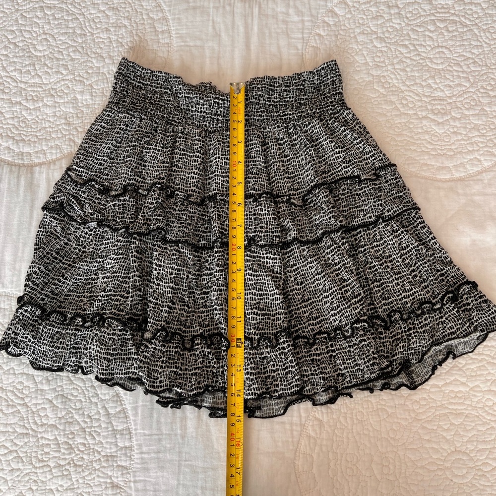 Altar’s State Black and White Flowy Skirt